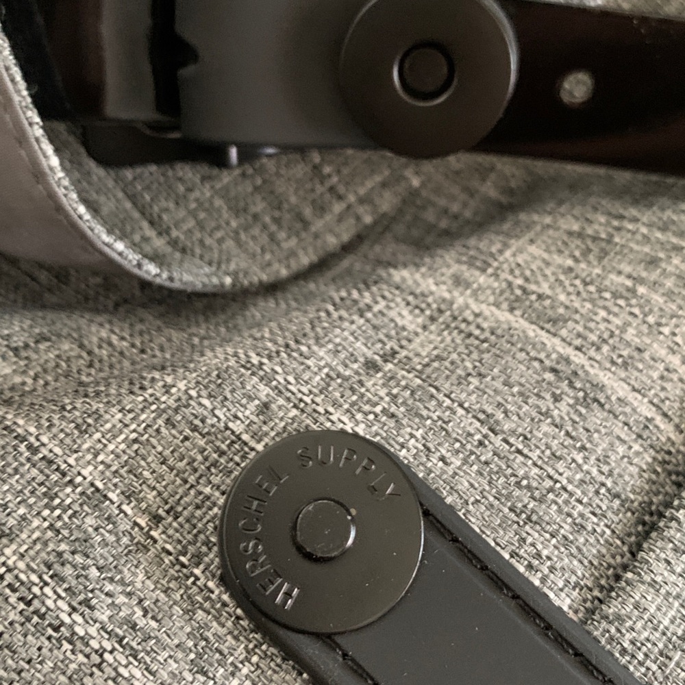 SOLD-Herschel Backpack 🎒 - Picture 4 of 16